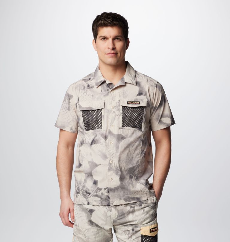 Men's Painted Peak Woven Short Sleeve Top, Color: Dark Stone Pearhip Print, image 1