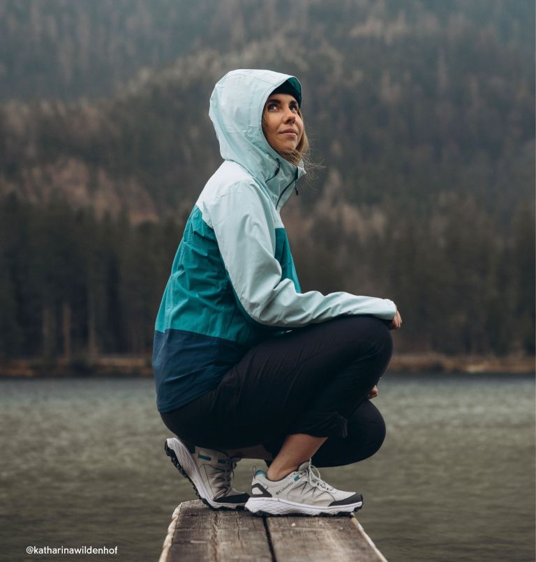 Women's Boulder Falls Waterproof Jacket, Color: River Blue, Collegiate Navy, Spray, image 11