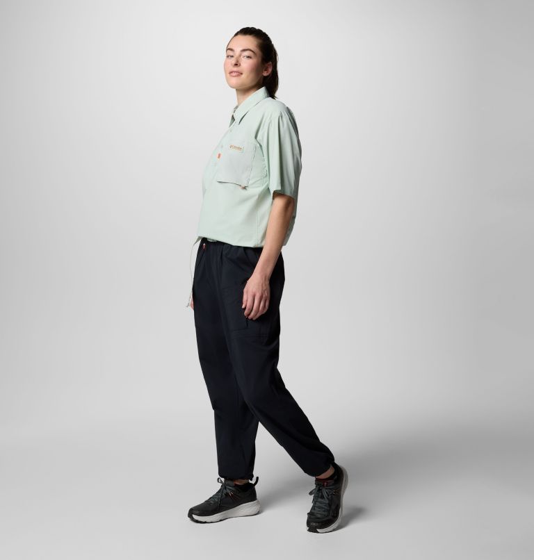 Unisex Cove Beach Woven Short Sleeve Shirt, Color: Cool Green, image 4